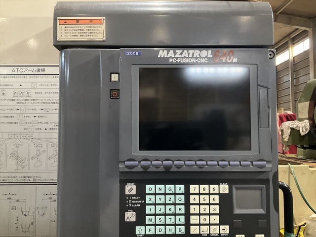 ヤマザキマザック VTC-200B 立型マシニングセンタ の画像 3枚目