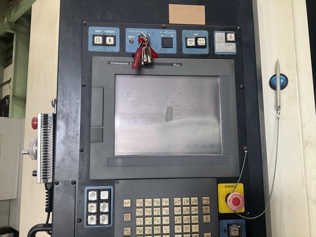 MAKINO a71 Horizontal Machining Center Image 3