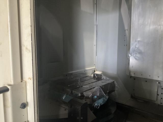 MAKINO a71 Horizontal Machining Center Image 4