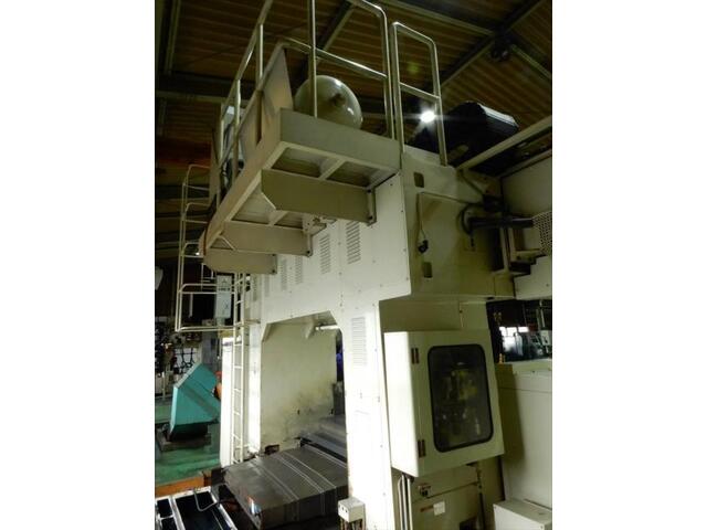 東芝機械 MPF-2114C 門型マシニングセンタ/五面加工機 の画像 5枚目