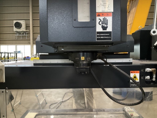牧野フライス製作所 EDNC65-A5MR 放電加工機（型彫り） の画像 3枚目