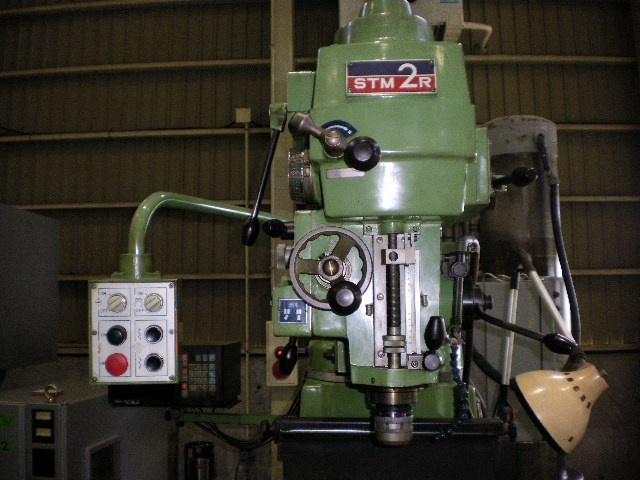 OKUMA & HOWA STM-2R Vertical Milling Machine Image 2