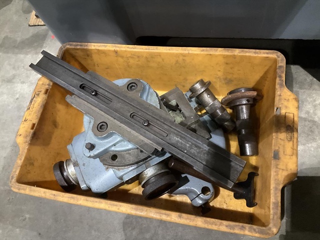MAKINO C-40 Tool Grinder Image 3