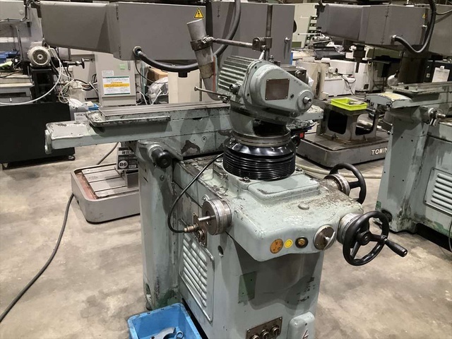 MAKINO C-40 Tool Grinder Image 4