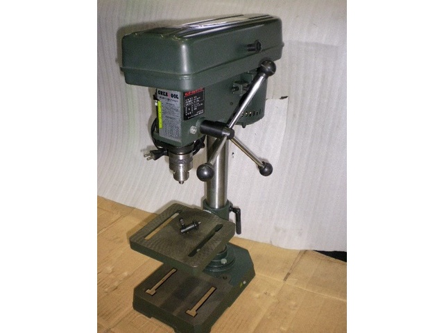 GREAT TOOL GTTB-13SP Desktop Drilling Machine Image 2