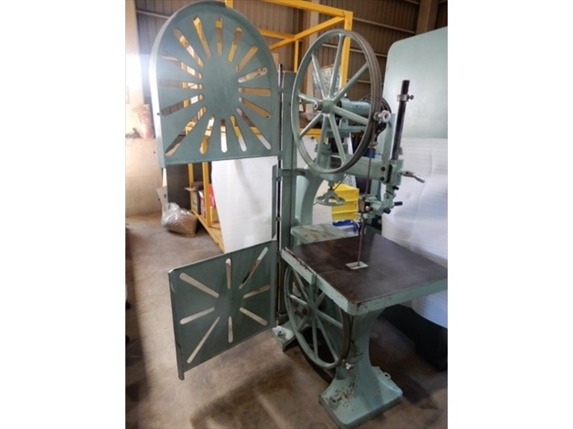 AOKI  Band Saw Image 5