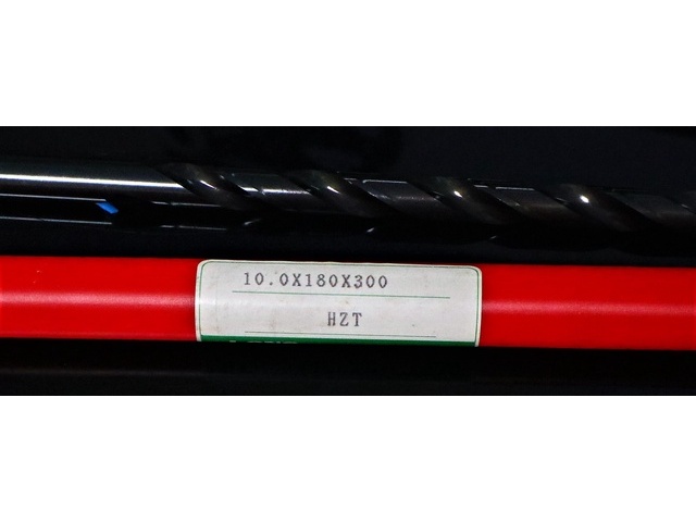 KOBE STEEL 10.0×180×300 未使用 Drill Image 2