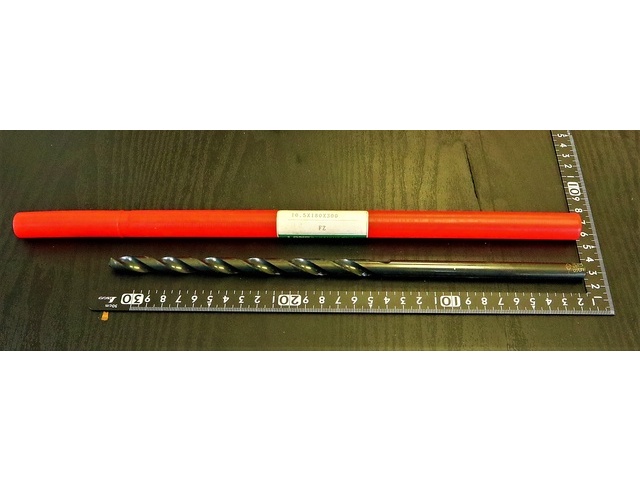 KOBELCO 10.5×180×300 未使用 ドリル の画像 1枚目
