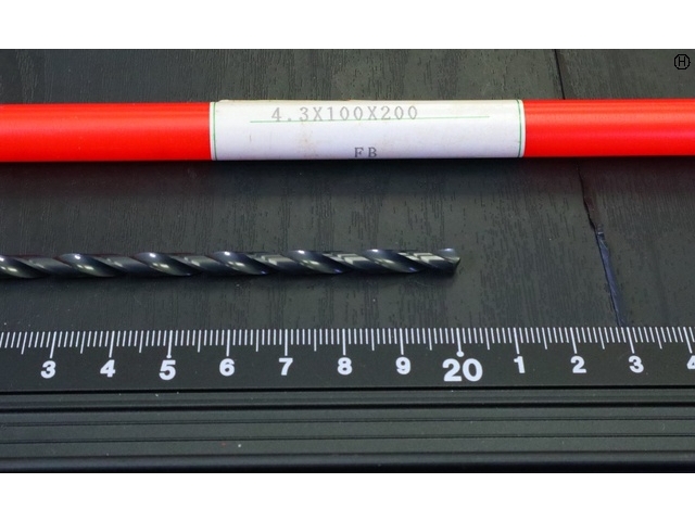 KOBELCO 4.3×100×200 未使用 ドリル の画像 2枚目