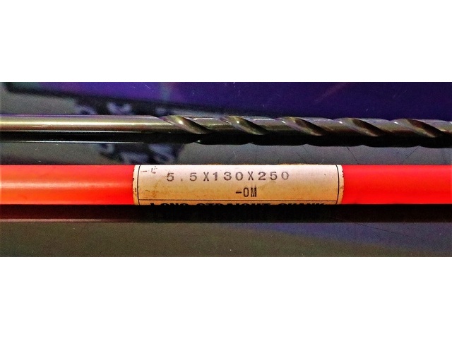 KOBE STEEL 5.5×130×250 未使用 Drill Image 2