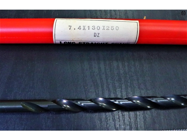 KOBELCO 7.4×130×250 未使用 ドリル の画像 2枚目