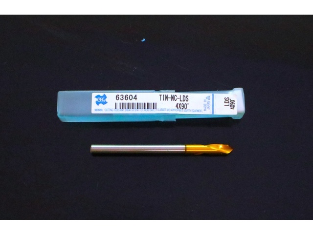 OSG TIN-NC-GDS 4×90° 未使用 ドリル の画像 1枚目