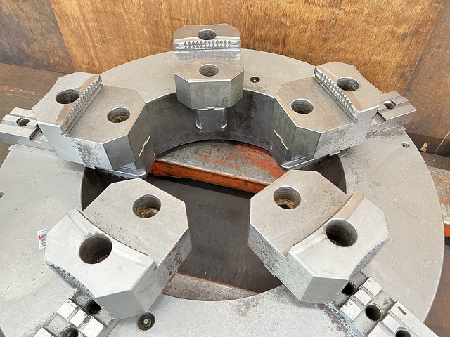 --  Lathe Chuck Image 3