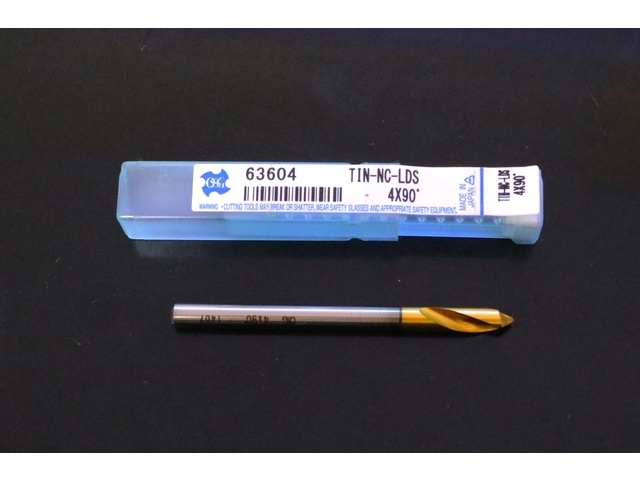 OSG TIN-NC-LDS 4×90 未使用 ドリル の画像 1枚目