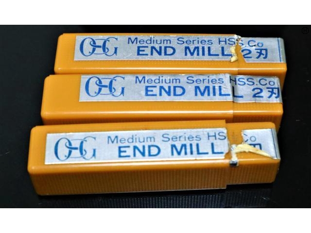 OSG 2枚刃 EDN 6 8×2 計3個 未使用 エンドミル の画像 2枚目