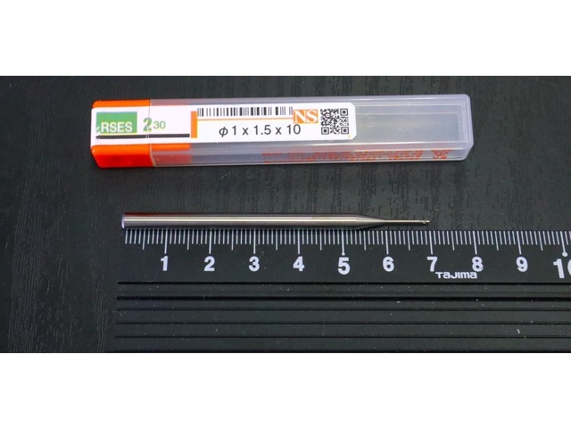 日進工具 NS Φ1×15×10 未使用 エンドミル の画像 1枚目