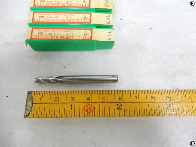 NIPPON TOOL WORKS NK 4枚刃エンドミル 刃径5mm 7本 End Mill Image 2