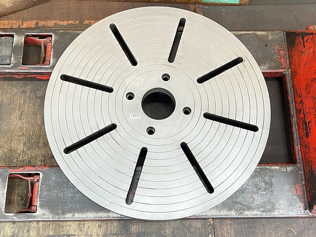 --  Lathe Chuck Image 1