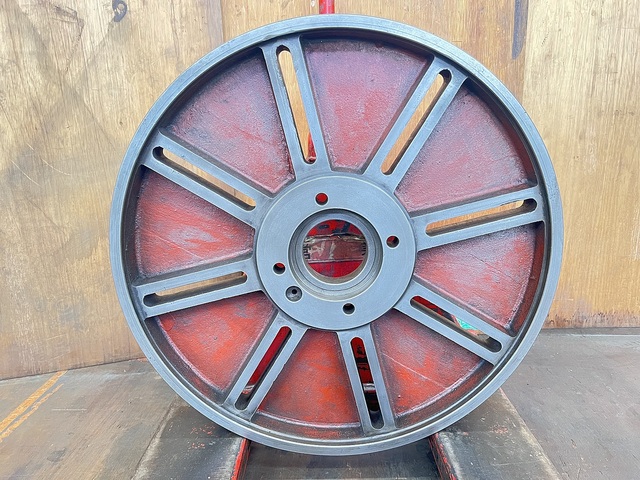 --  Lathe Chuck Image 2