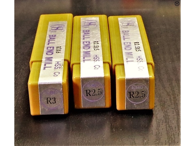 OSG 一山 3個 未使用 エンドミル の画像 2枚目