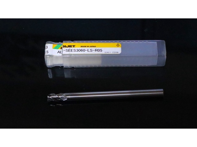 ダイジェット工業 AL-SEES2060-LS-R05 未使用 エンドミル の画像 1枚目
