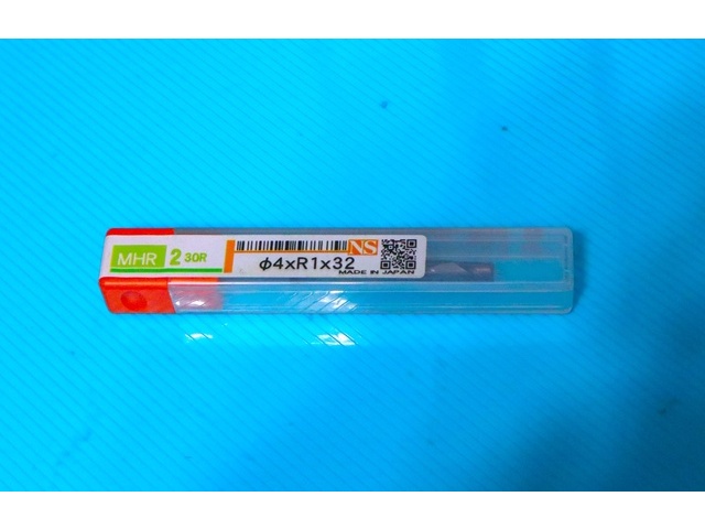 日進工具 NS MHR φ4×R1×32 未使用 エンドミル の画像 1枚目