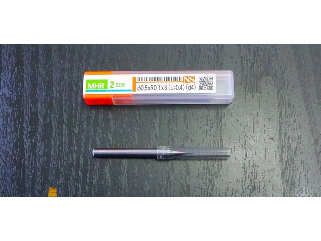 日進工具 NS NMHR 230R φ0.5×R 0.1×3(L=0.4) エンドミル の画像 1枚目