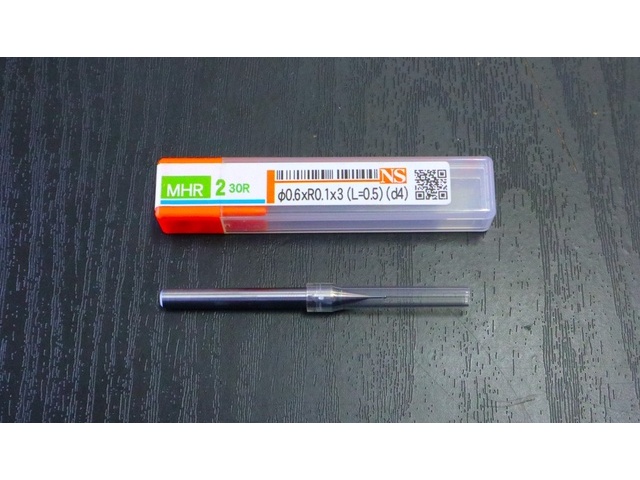 日進工具 NS NMHR 230R φ0.6×R0.1×3(L =0.5) エンドミル の画像 1枚目