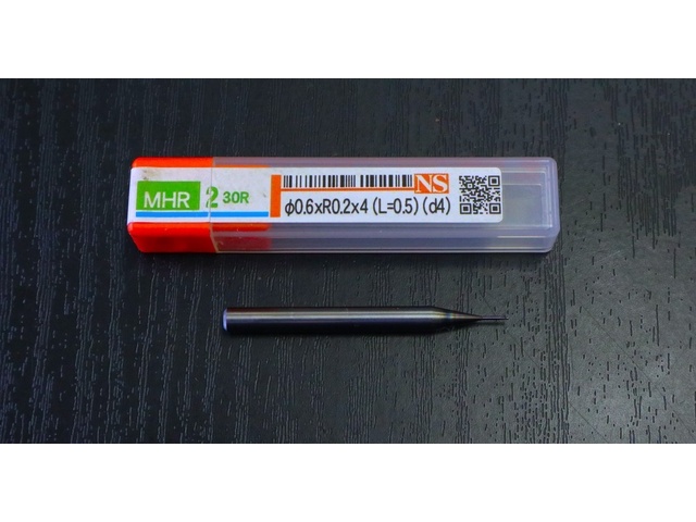 日進工具 NS NMHR 230R φ0.6×R0.2×4(L=0.5) エンドミル の画像 1枚目