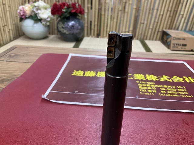 京セラ MEZ20-S20 4枚刃 シャンク径20mm エンドミル の画像 4枚目
