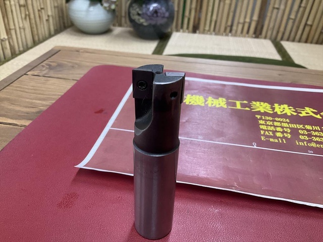 OSG F2042 Φ25 シャンク径25mm 2枚刃 エンドミル の画像 4枚目