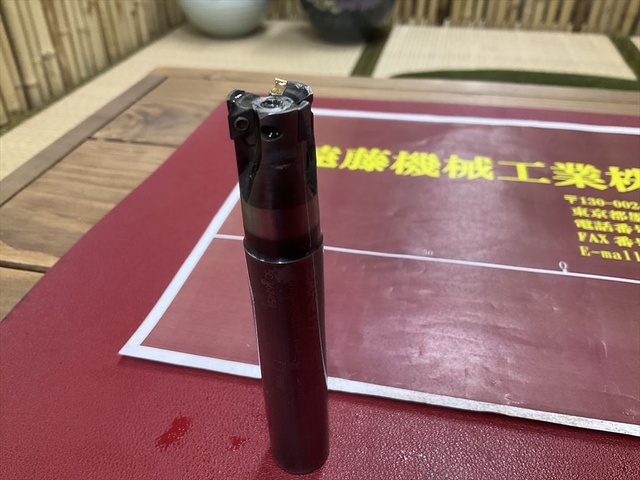  3枚刃 シャンク径16mm End Mill Image 3