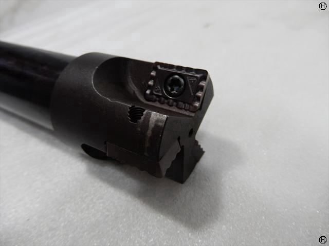 40φ 3刃 シャンク32/全長125 End Mill Image 2