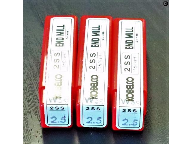KOBELCO 2SS 2.5 3個 未使用 エンドミル の画像 2枚目