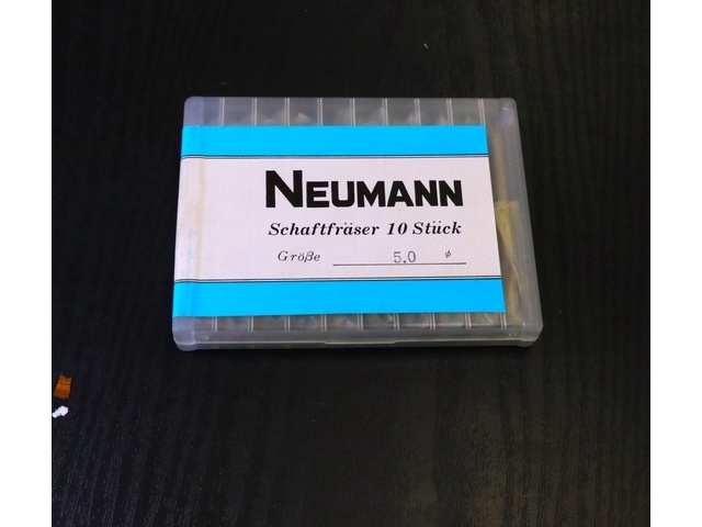 NEUMANN Φ5.0 10個 未使用 エンドミル の画像 1枚目