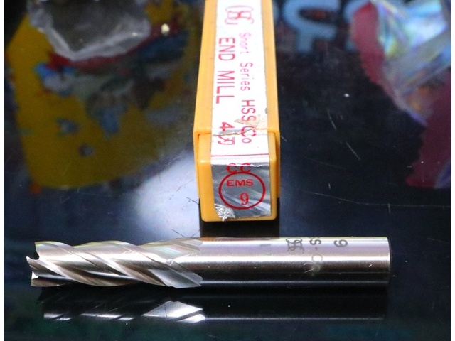 OSG EMS 9 未使用 エンドミル の画像 2枚目