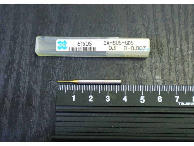 OSG EX-SUS-GDS 0.5 0-0.007 未使用 エンドミル の画像 1枚目