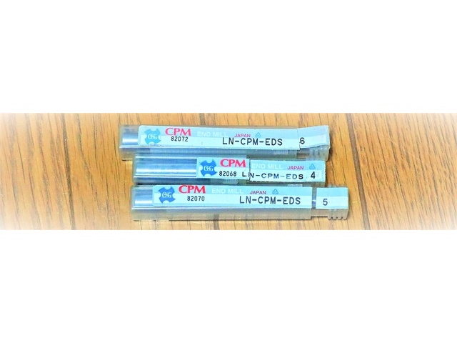 OSG 一山 3個 未使用 エンドミル の画像 1枚目