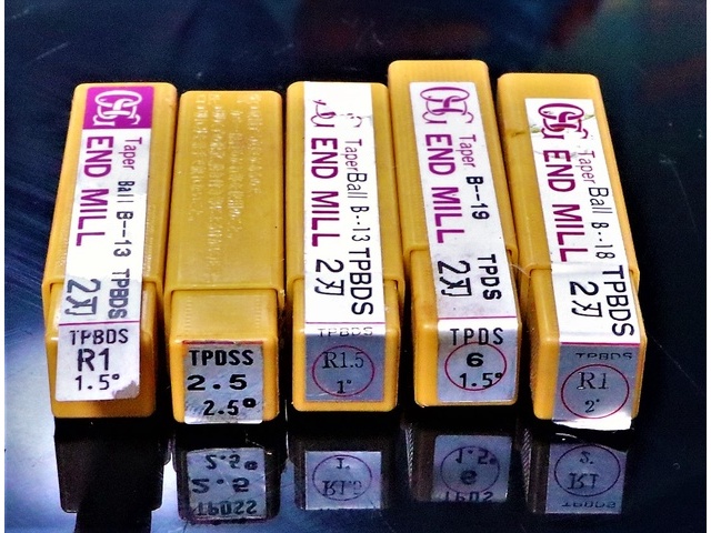 OSG 一山 5個 未使用 エンドミル の画像 2枚目
