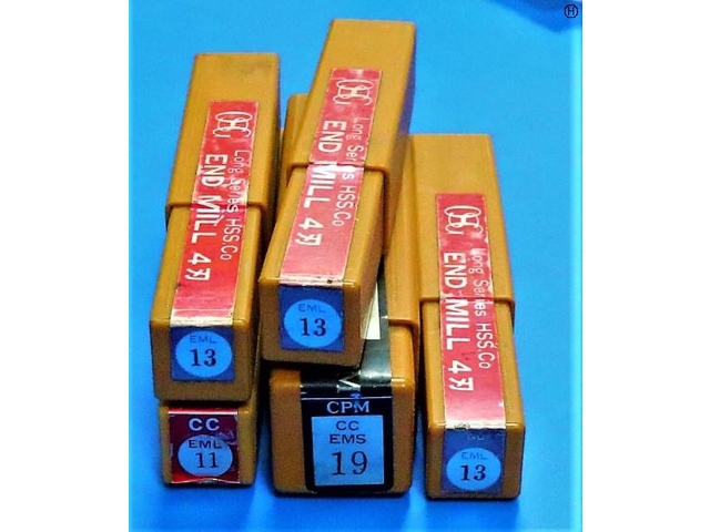 OSG 一山 5個 未使用 エンドミル の画像 2枚目