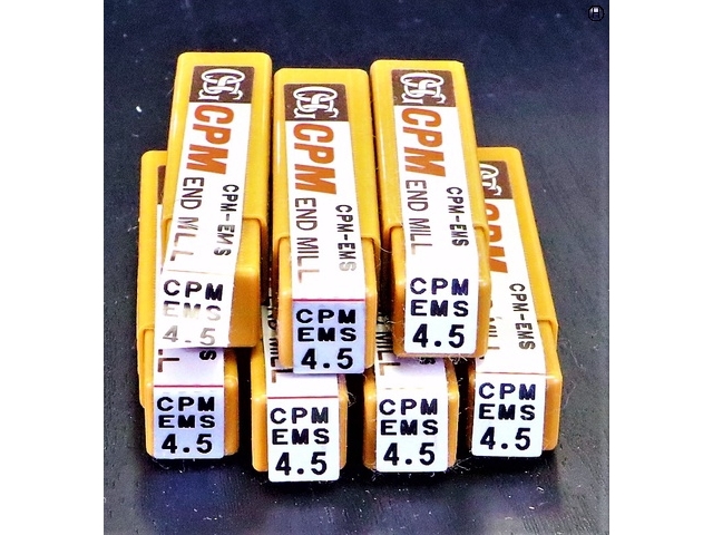 OSG 一山 7個 4.5 未使用 エンドミル の画像 2枚目