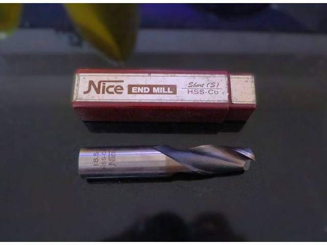 FUJIGEN KOGYO 18.5 End Mill Image 1