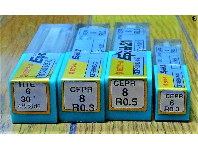 日立ツール 一山 4個 未使用 エンドミル の画像 2枚目