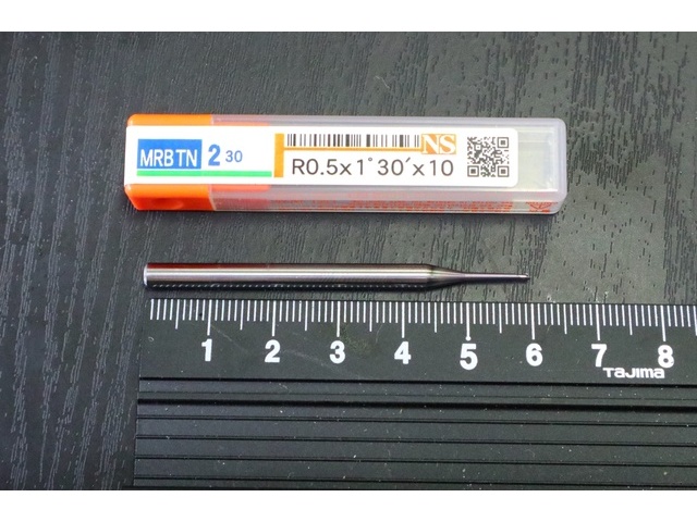 日進工具 NS R0.5×1°30×10 未使用 エンドミル の画像 1枚目