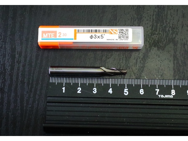 日進工具 NS Φ3×5° 未使用 エンドミル の画像 1枚目