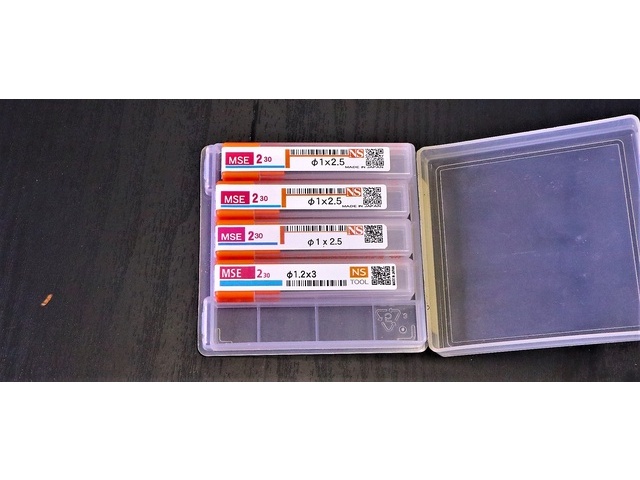 日進工具 NS 一山 4個 未使用 エンドミル の画像 1枚目