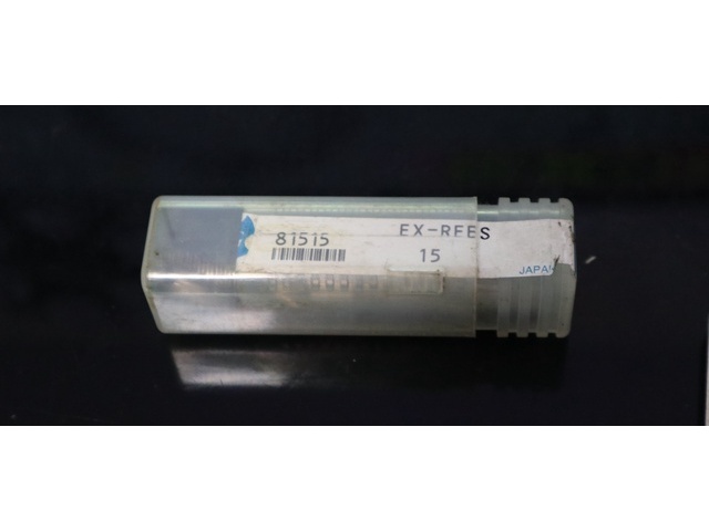  一山 2個 未使用 End Mill Image 1