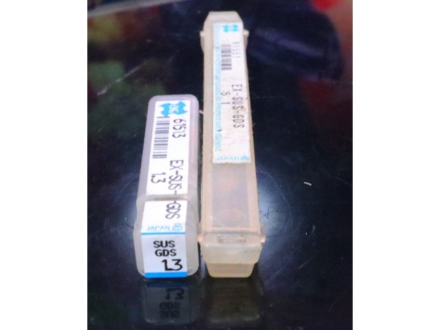  一山 2個 未使用 End Mill Image 2