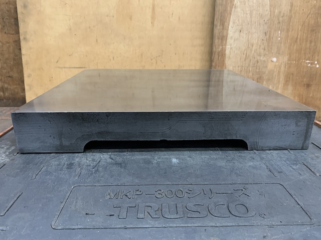 --  Surface plate/Workbench Image 5