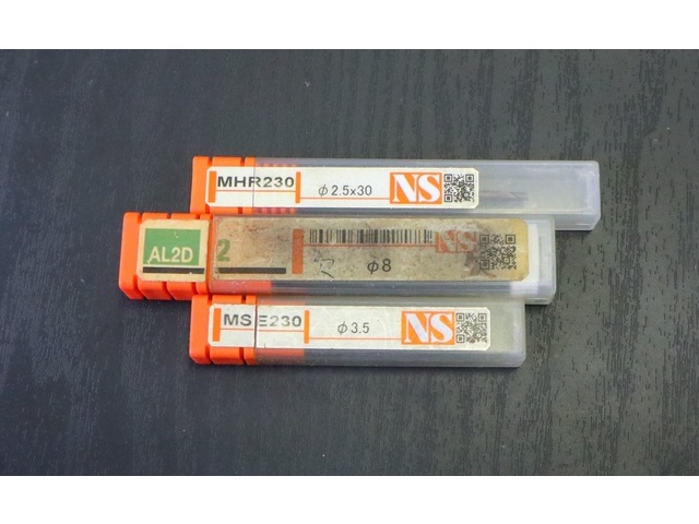  一山 3個 未使用 エンドミル の画像 1枚目